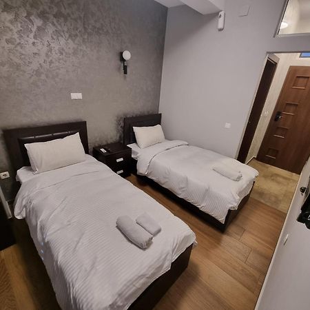 Hotel Albes Prizren Kültér fotó