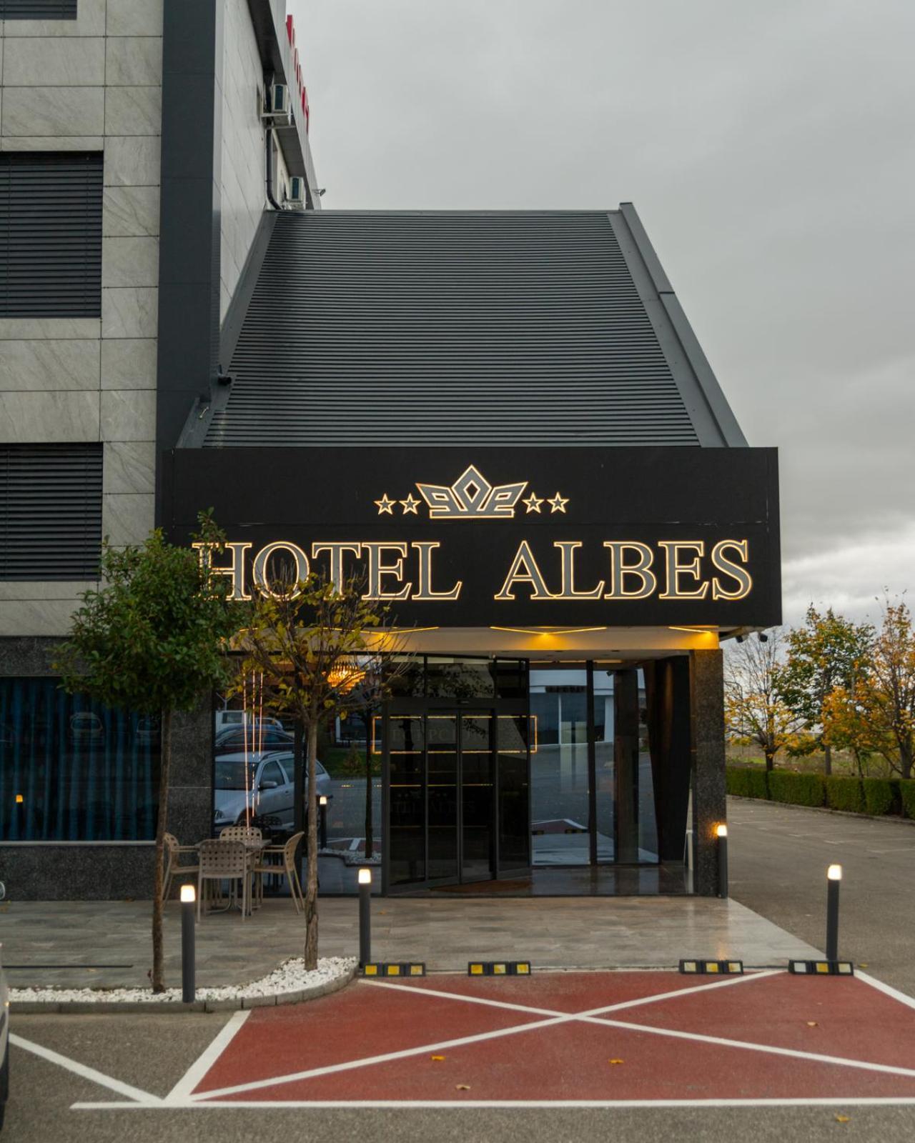 Hotel Albes Prizren Kültér fotó