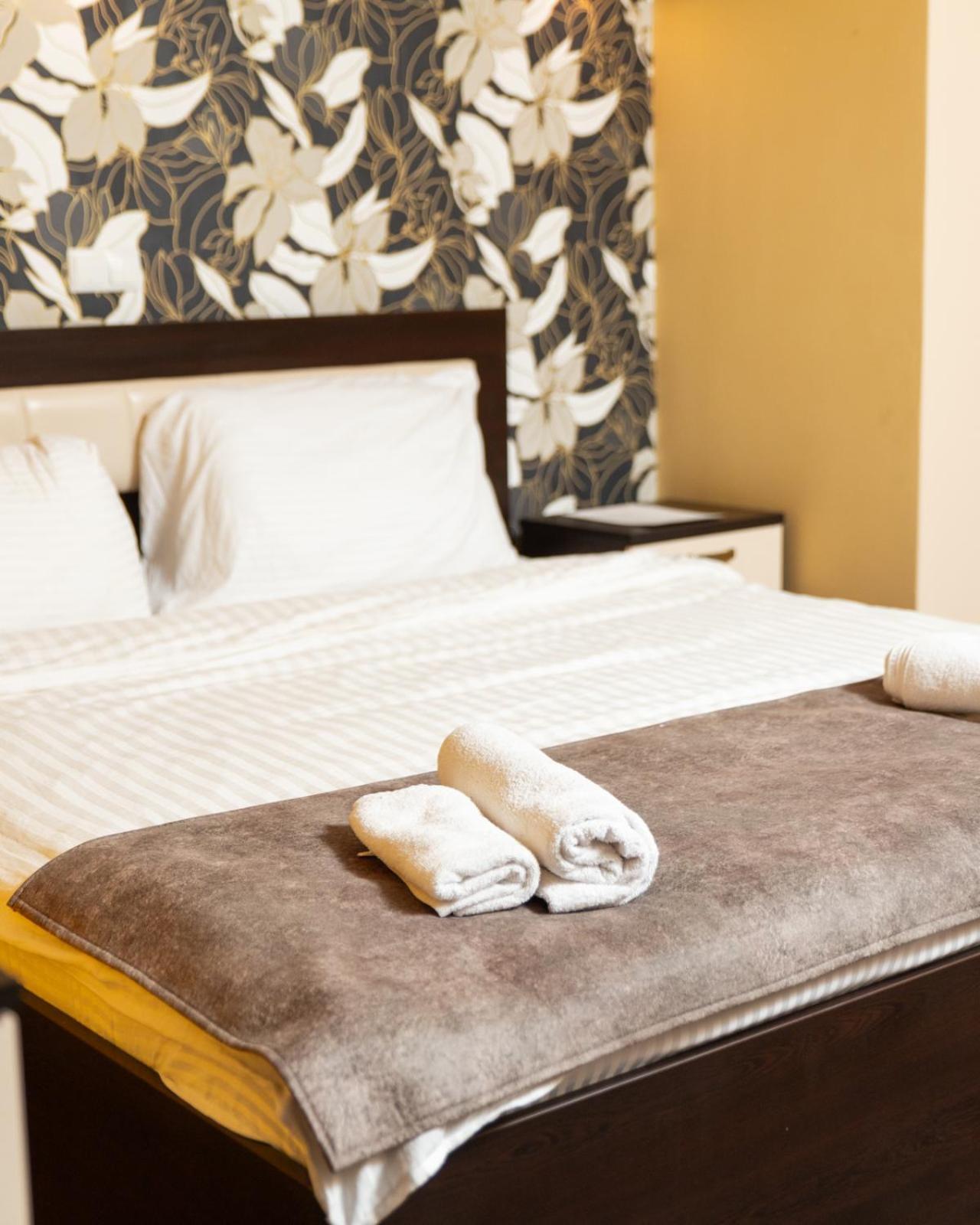 Hotel Albes Prizren Kültér fotó
