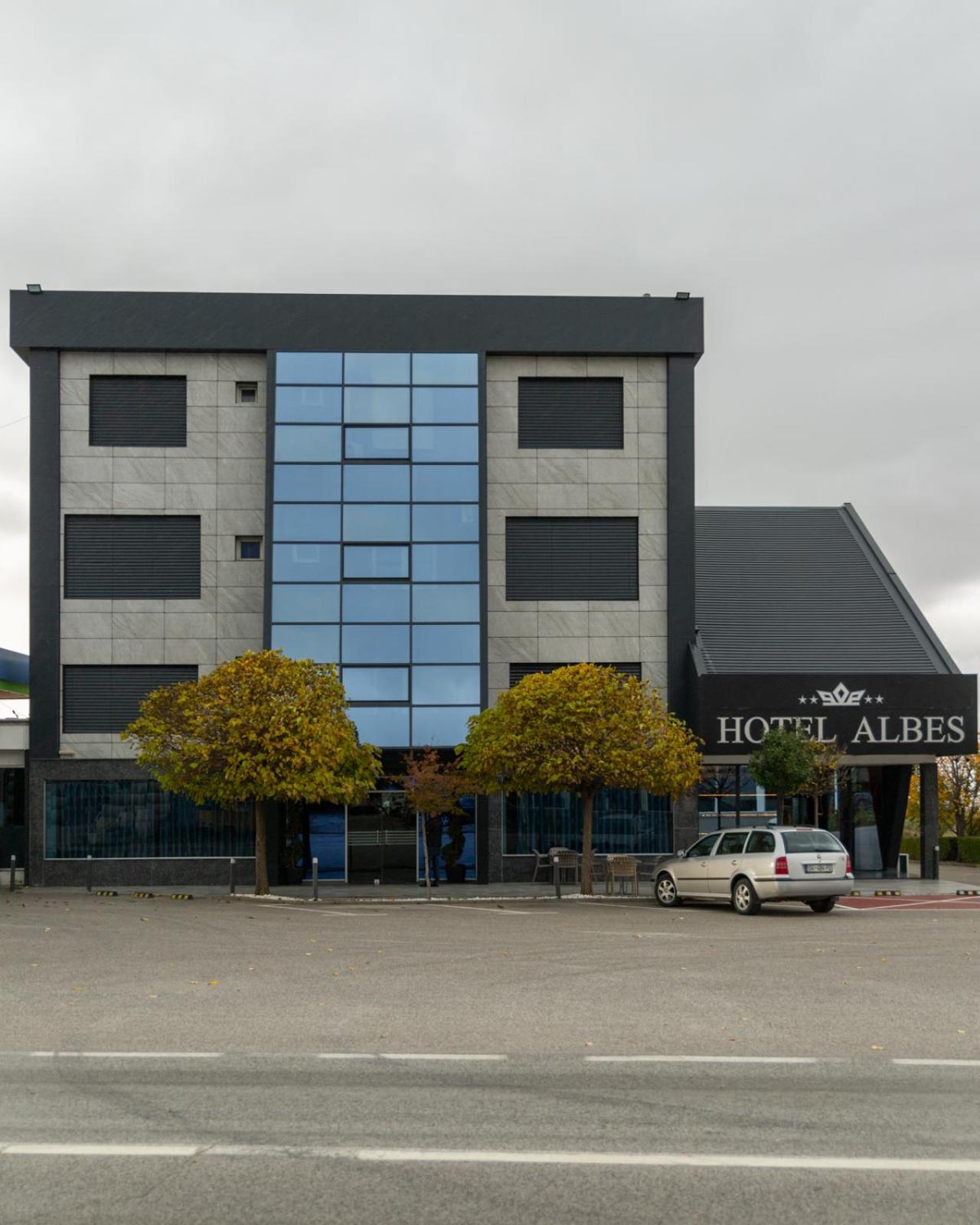 Hotel Albes Prizren Kültér fotó